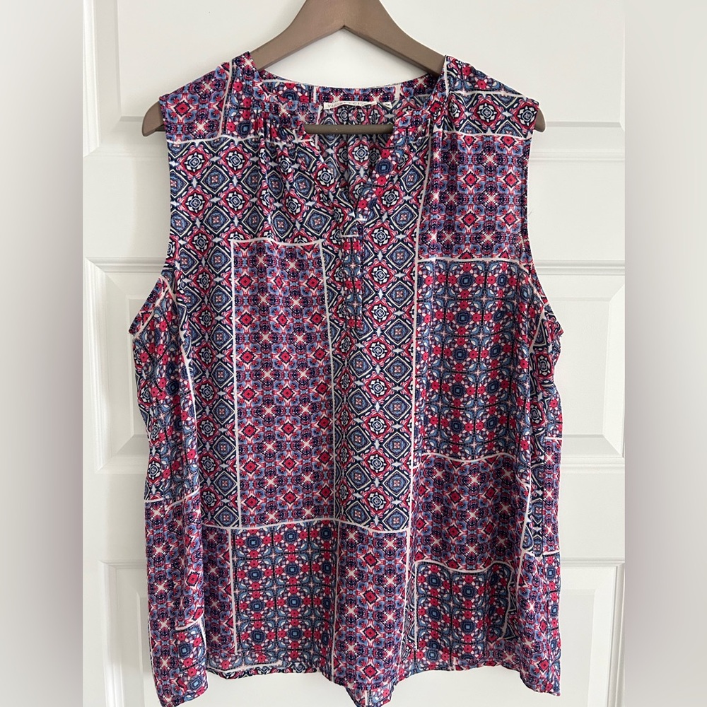Violet and Claire Sleeveless Top Blue Pink Size 2X